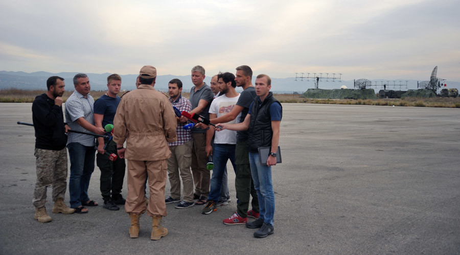 Rescued Russian Pilot Denies Turkish Claims of Warning His Plane